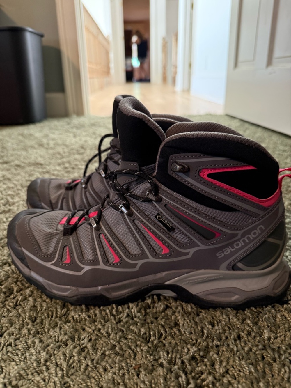 Salomon Grey with Pink Trail Mid-Hikers